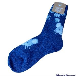 American Eagle Winter Mouse Crew Socks Snowflakes